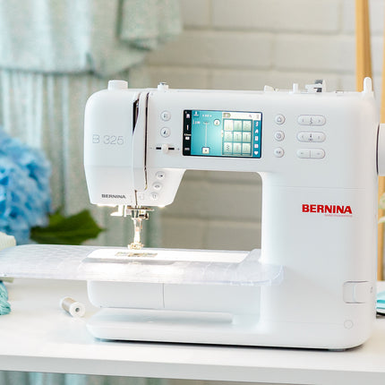 BERNINA S-325 Sewing Machine