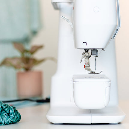 Bernina S-335 Sewing Machine