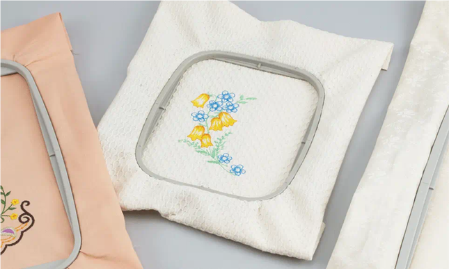 Brother Medium Embroidery Frame EF83
