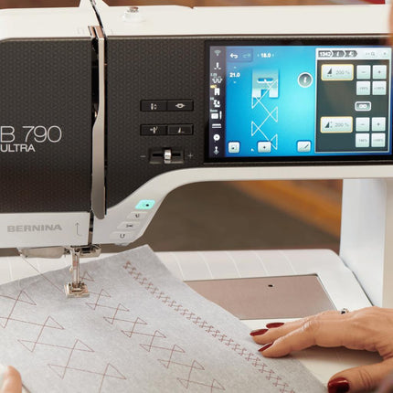 Bernina B790E ULTRA Sewing & Embroidery Machine