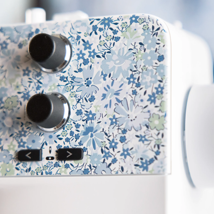 Bernina B495LE Liberty Edition Sewing Machine