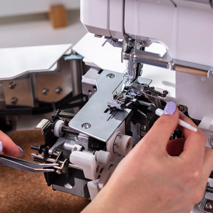 Juki MO-2500 Overlocker