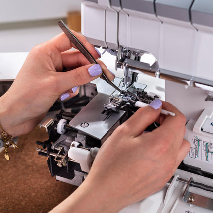 Juki MO-2500 Overlocker
