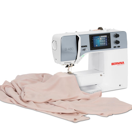 Bernina 480 Sewing Machine