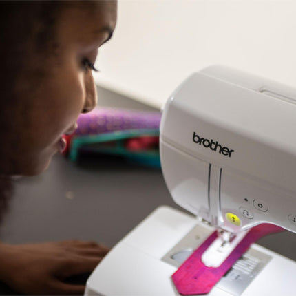 Brother Innov-is F560 Sewing Machine