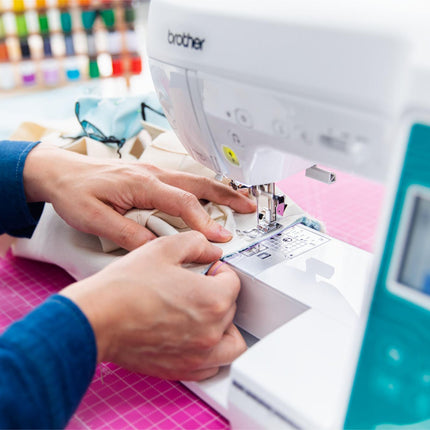 Brother Innov-is F580 Sewing & Embroidery Machine