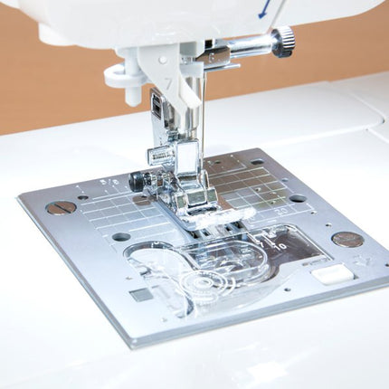 Juki HZL-DX3 Sewing Machine