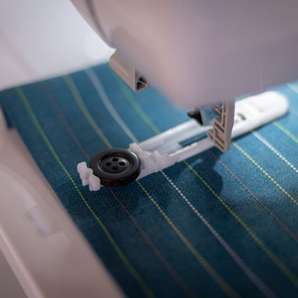 Brother Inventio NV1850Q Sewing and Quilting Machine