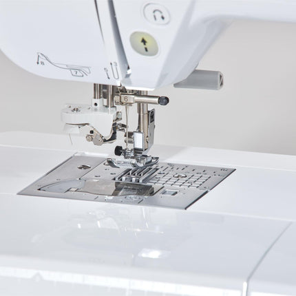 Brother Innov-is NV2700 Sewing & Embroidery Machine