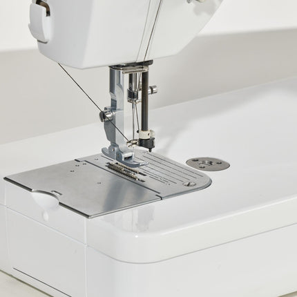 Brother PQ1600S Straight Stitch Sewing Machine