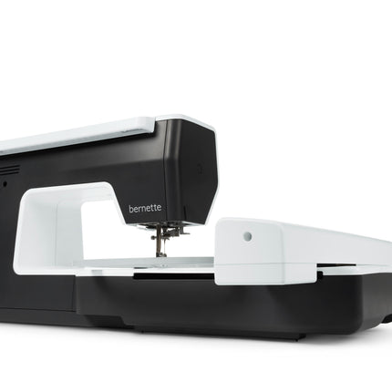 Bernette b70 Deco Embroidery Machine