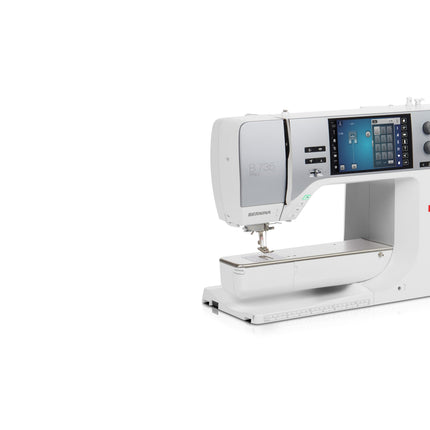 Bernina 735 PRO Sewing Machine
