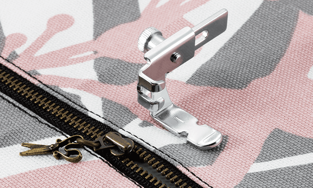 Brother Adjustable Zipper and Piping Foot XC1970052