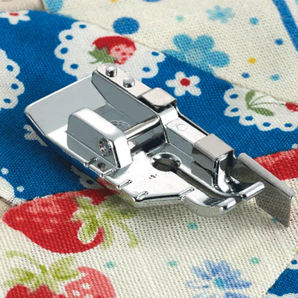 Brother 1/4" Piecing Foot With Guide F057